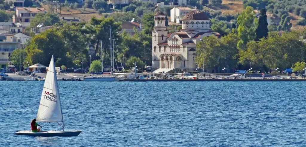 Agios Konstantinos Port
